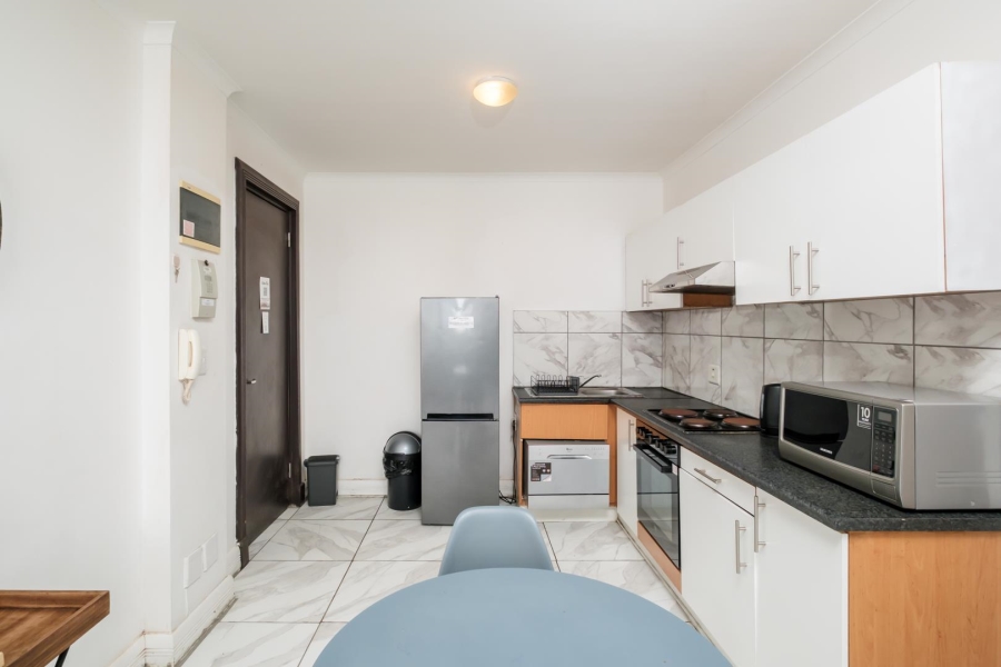 To Let 1 Bedroom Property for Rent in Cape Town City Centre Western Cape